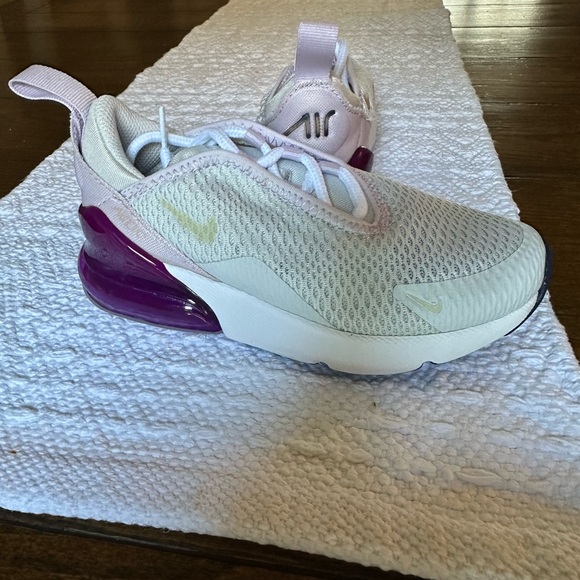 Girls Nike Air Max 270 size 12C - Picture 5 of 5